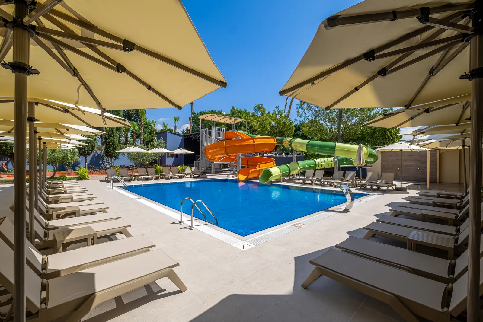 Aquapark havuzu